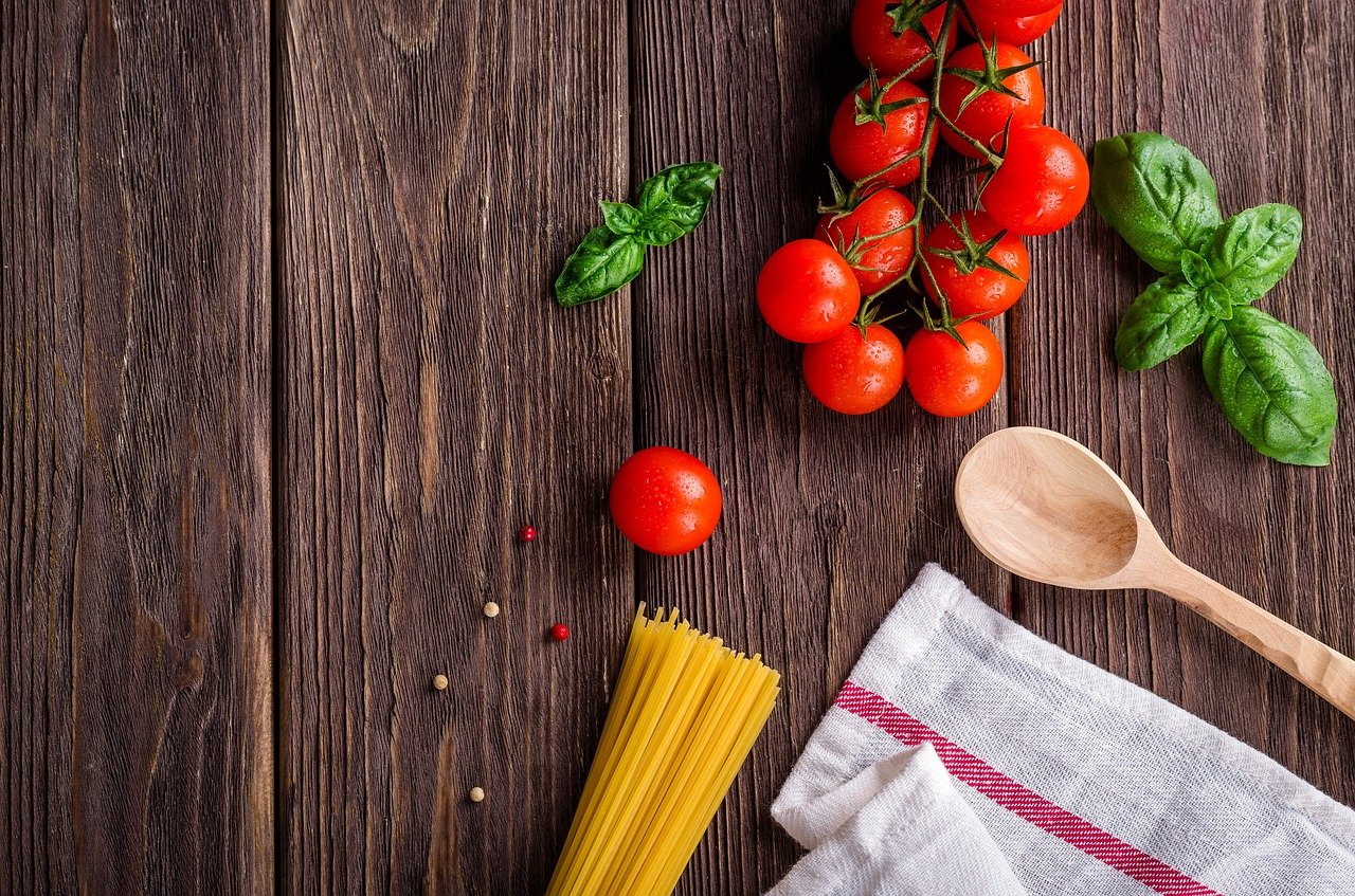 Spaghetti Tomatoes Basil  - Daria-Yakovleva / Pixabay